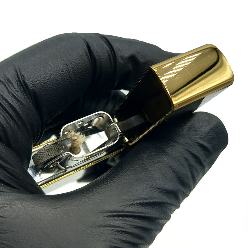  فندک بنزینی زورو مدل مشکی کد d71 