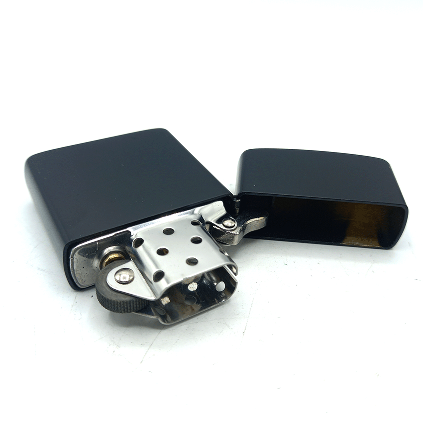  فندک بنزینی زورو مشکی مات کد d07 