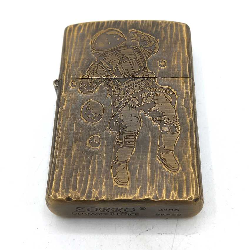 فندک بنزینی زورو برنزی طرح فضانورد کد d04