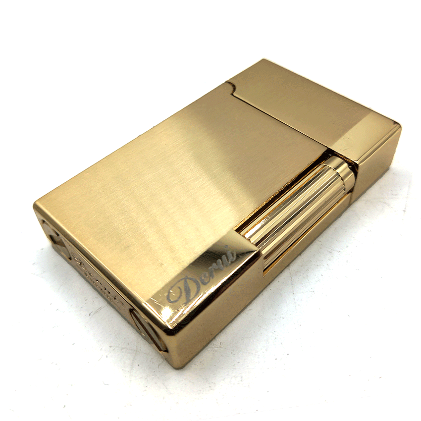  فندک بنزینی دروی طلایی مدل بغل زن کد d28 