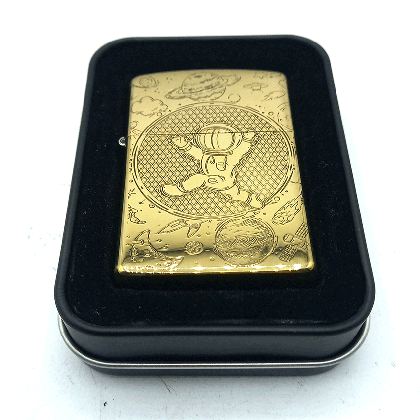 فندک بنزینی زورو طلایی طرح فضانورد کد d1315