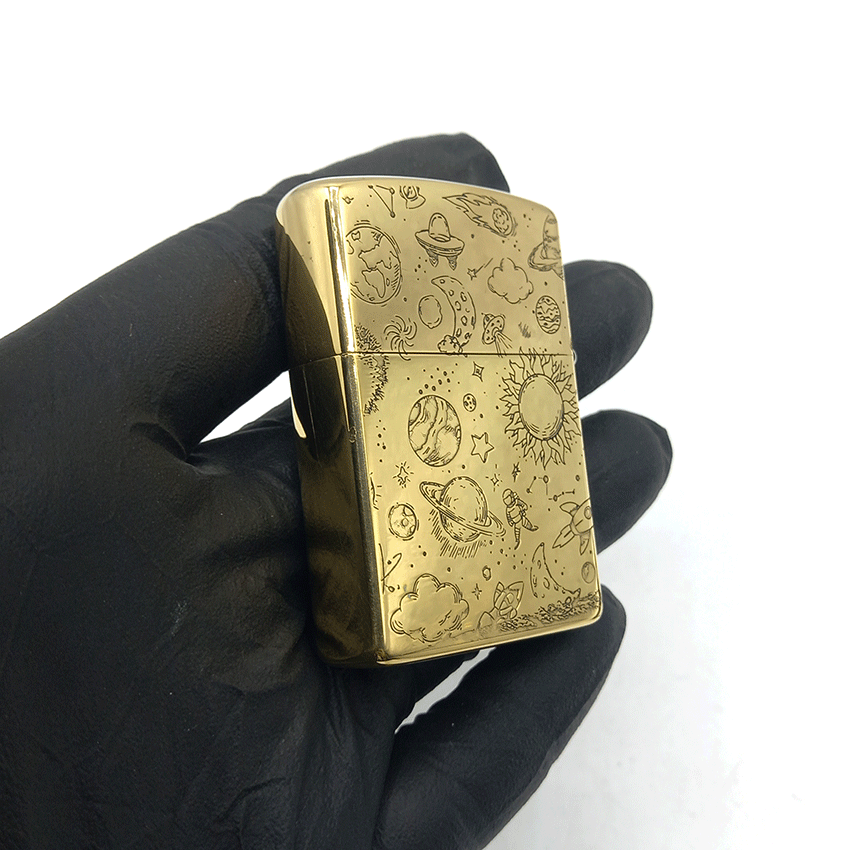  فندک بنزینی زورو طلایی طرح فضانورد کد d1315 