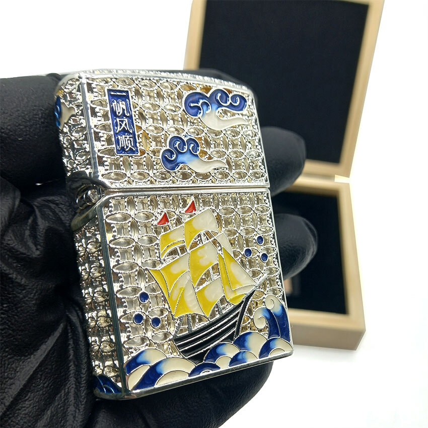  فندک بنزینی چیف نقره ای طرح کشتی کد L01 