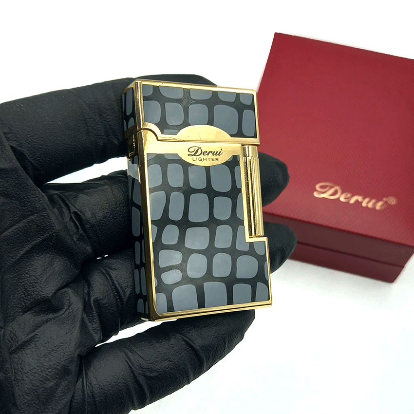  فندک بنزینی دروی طوسی طلایی مدل بغل زن کد d27 