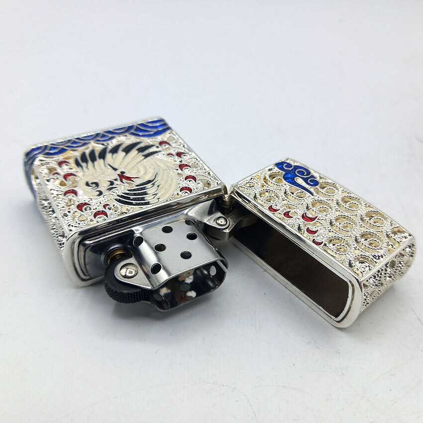  فندک بنزینی چیف نقره ای طرح پرنده کد L04 